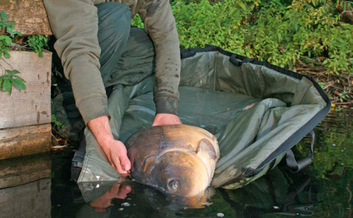 Fox Carpmaster Unhooking Mat DELUXE - Мат для рыбы фото 4