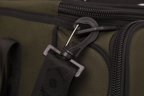 <strong>Огромная универсальная Сумка ФОКС R-Series XL Carryalll</strong> - Предназначена для организованного хранения всего Вашего оборудования: коробок со снастями, весов, налобных фонариков, ПВА-материалов, насадок, запасной одежды, орудий прикармливания и т.д. фото 4 Сумка универсальная FOX R-Series Carryall XL фото 4
