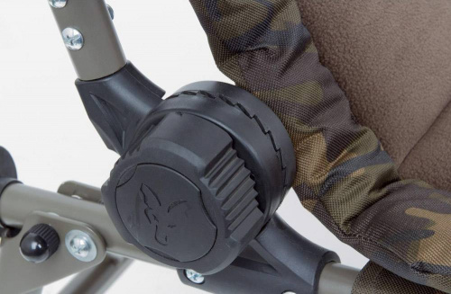 Кресло карповое FOX R1 Camo Chair фото 3